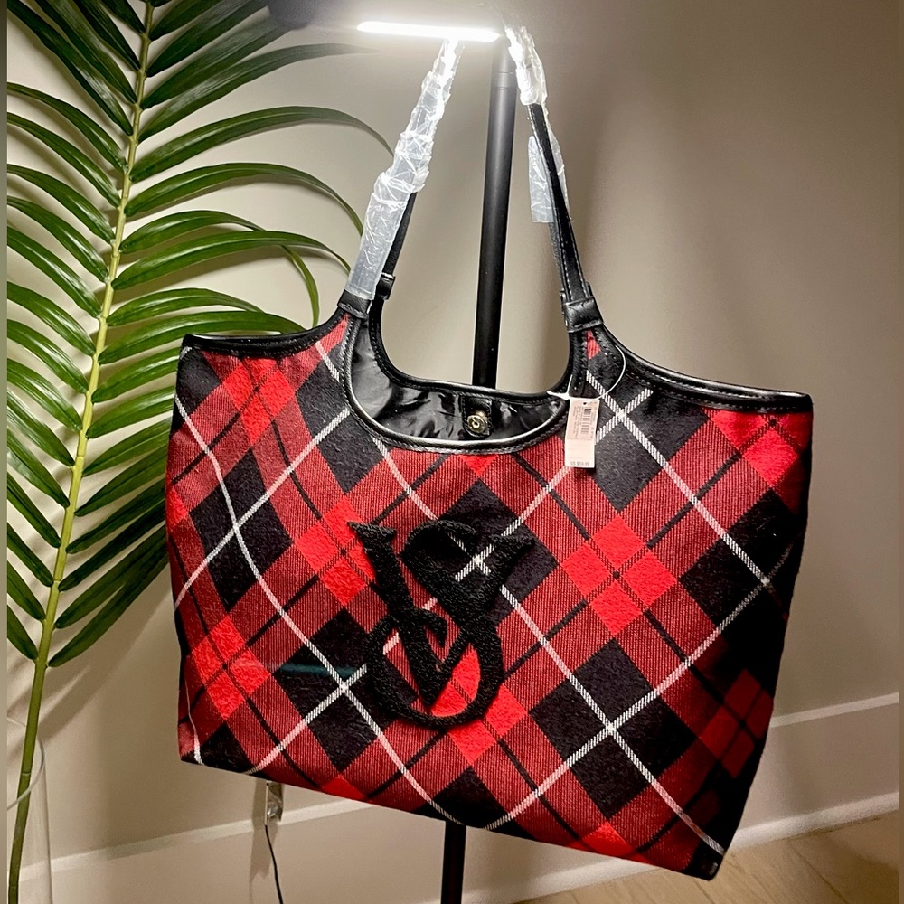 Victoria Secret 💼 🏷️